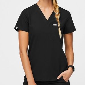 FIGS Catarina One Pocket Scrub Top